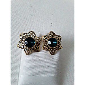 Vintage Solid Gold Tone and Faux Emerald Stone Star Flower Stud Earrings